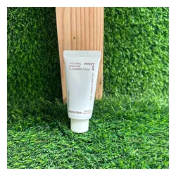 glowxin-innisfree-volcanic-bha-pore-cleansing-foam-8809843676340-100000001550-4.webp