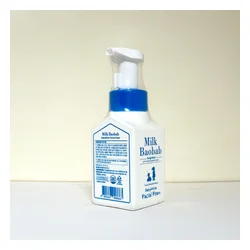 glowxin-milk-baobab-baby-and-kids-facial-foam-300-ml-100000001458-3.webp